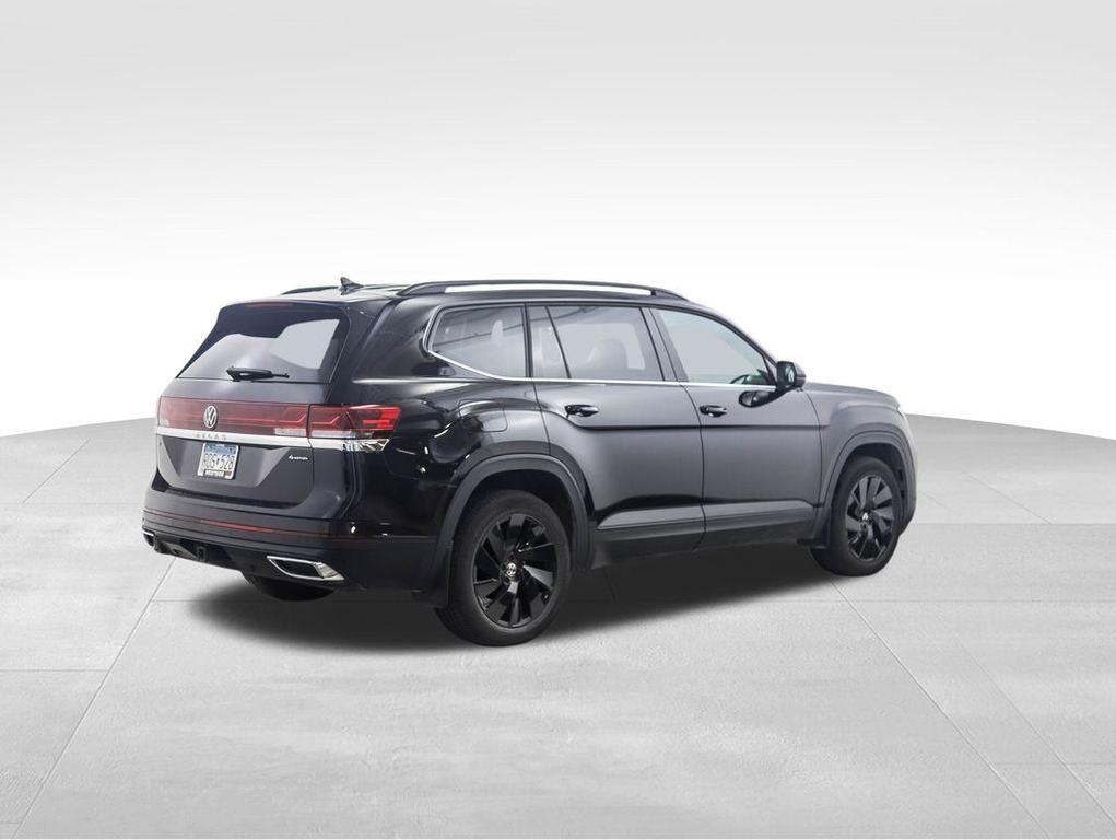 used 2024 Volkswagen Atlas car, priced at $30,900