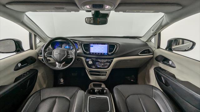 used 2022 Chrysler Pacifica Hybrid car, priced at $25,188