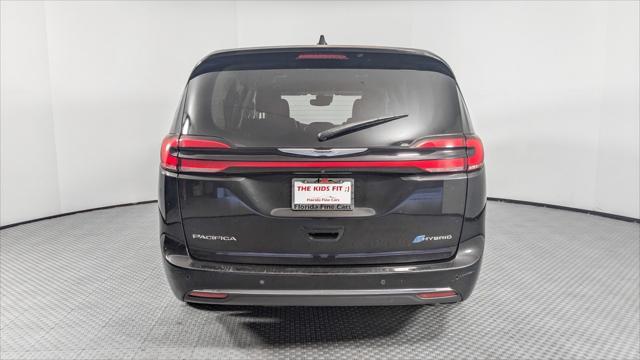 used 2022 Chrysler Pacifica Hybrid car, priced at $25,188