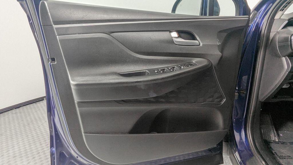 used 2023 Hyundai Santa Fe car, priced at $17,179