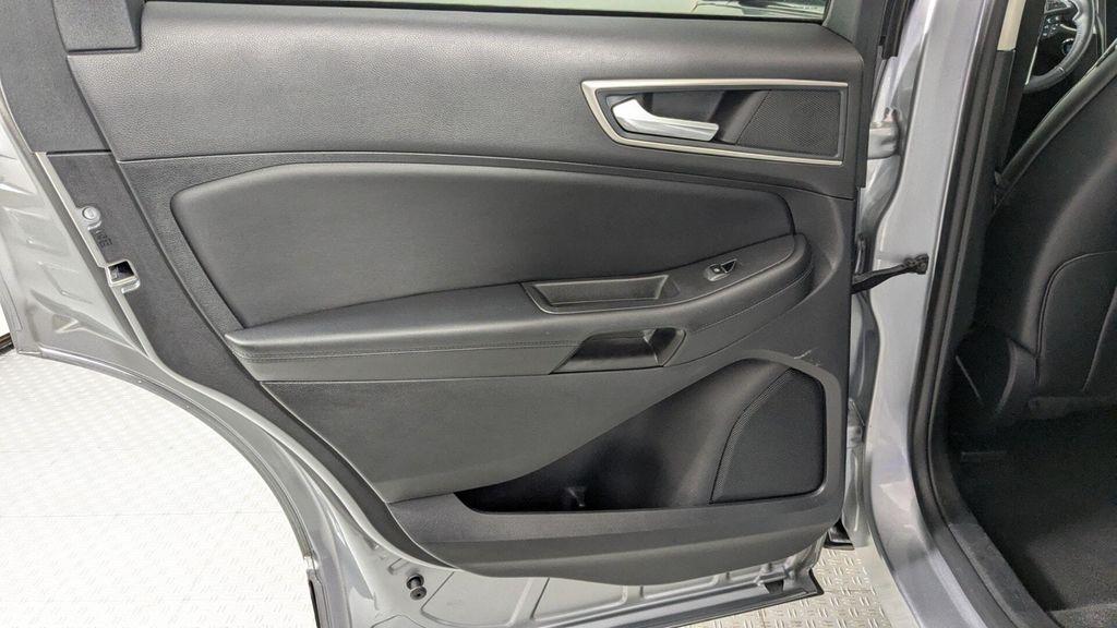 used 2024 Ford Edge car, priced at $18,599