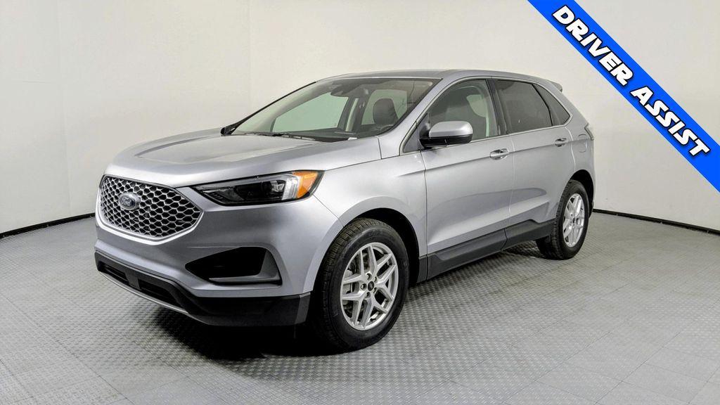 used 2024 Ford Edge car, priced at $18,599