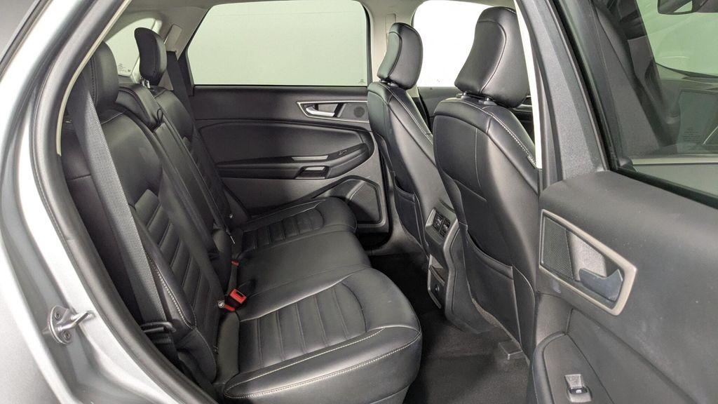 used 2024 Ford Edge car, priced at $18,599