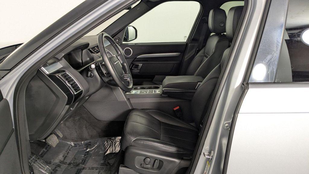 used 2020 Land Rover Discovery car, priced at $24,599