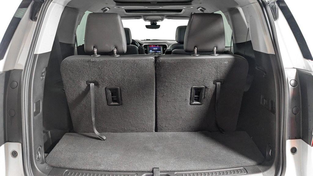 used 2022 GMC Acadia car, priced at $23,799