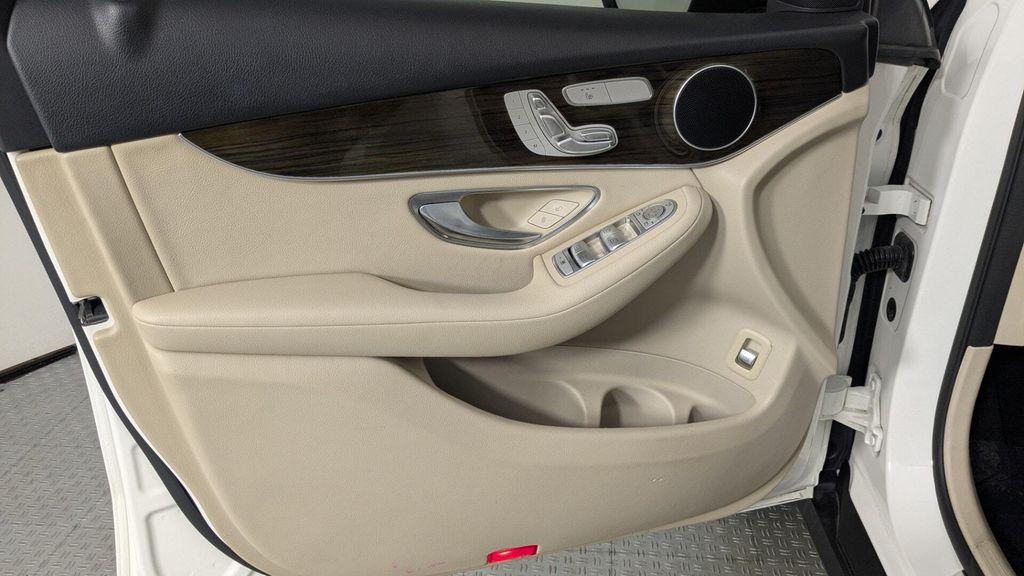 used 2019 Mercedes-Benz GLC 300 car, priced at $14,899