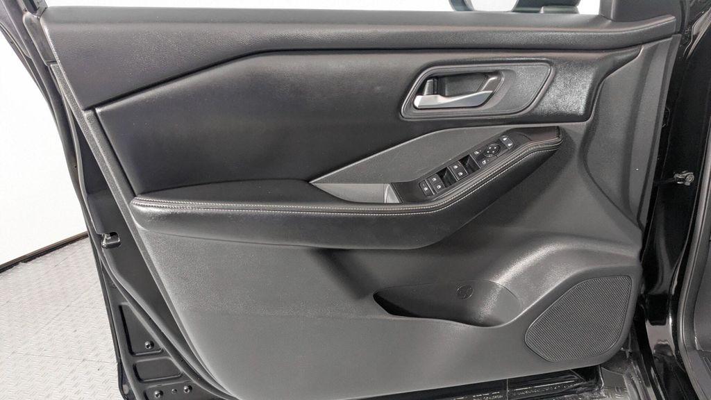 used 2025 Nissan Rogue car, priced at $19,999