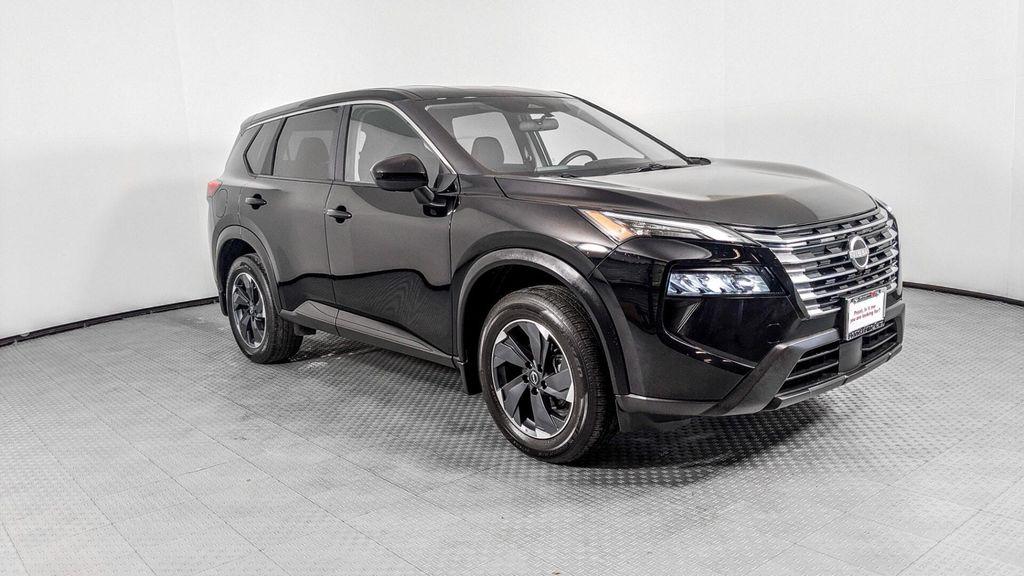 used 2025 Nissan Rogue car, priced at $19,999