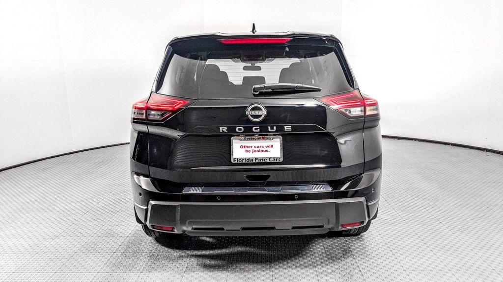 used 2025 Nissan Rogue car, priced at $19,999