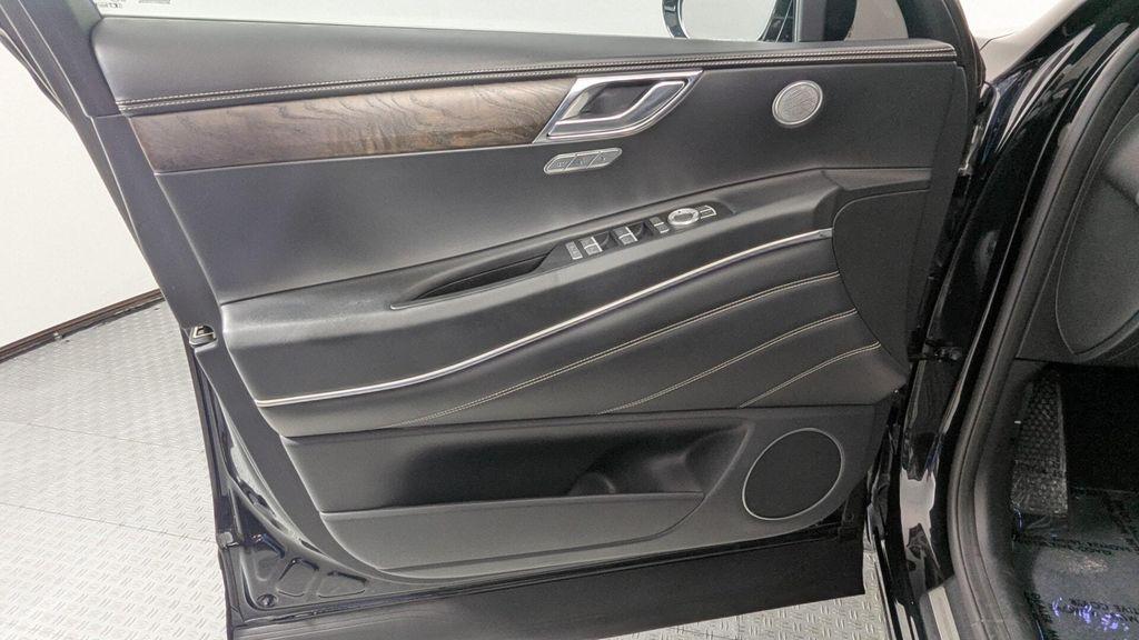 used 2024 Genesis GV80 car, priced at $33,499