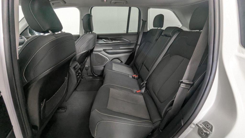 used 2022 Jeep Grand Cherokee car, priced at $20,299