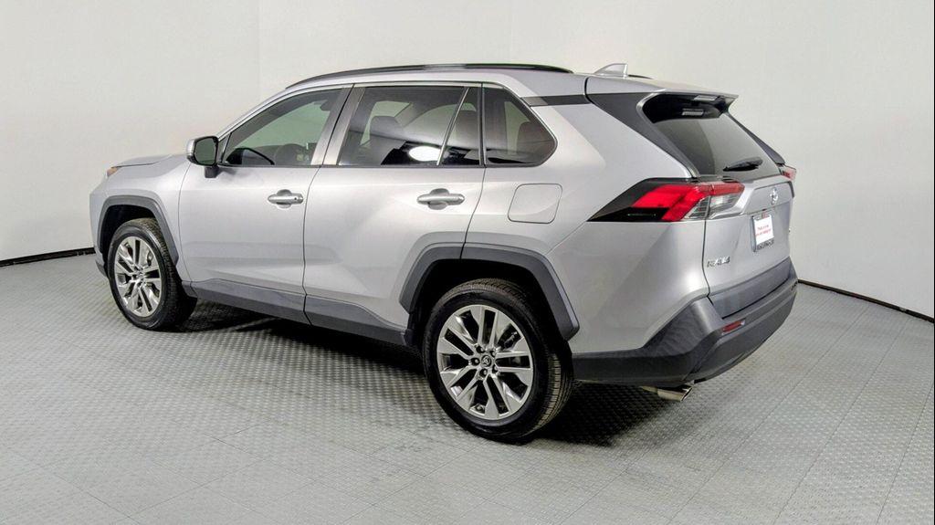 used 2019 Toyota RAV4 car, priced at $18,999