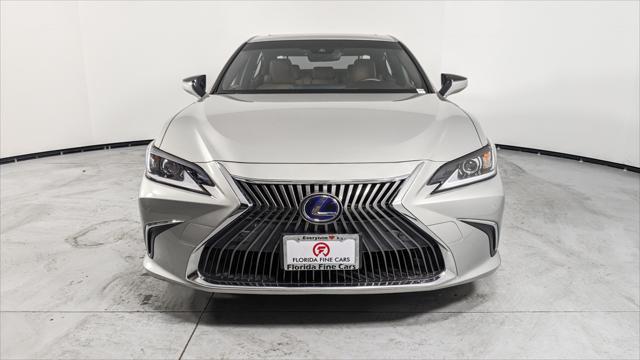 used 2019 Lexus ES 300h car, priced at $26,499