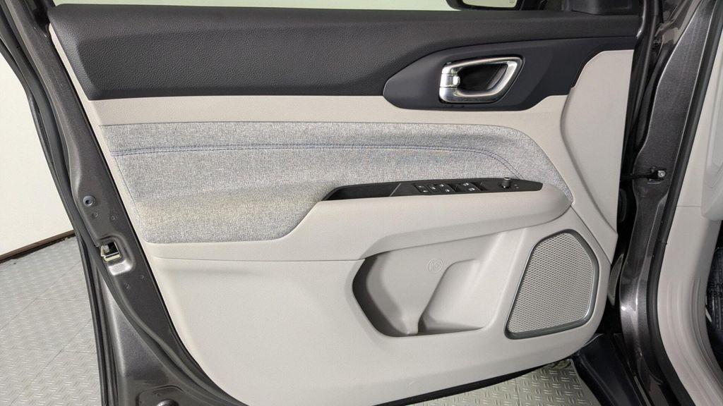 used 2023 Jeep Compass car, priced at $21,799