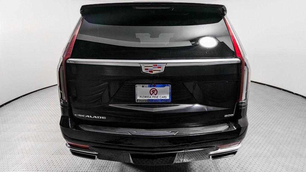 used 2022 Cadillac Escalade ESV car, priced at $48,599