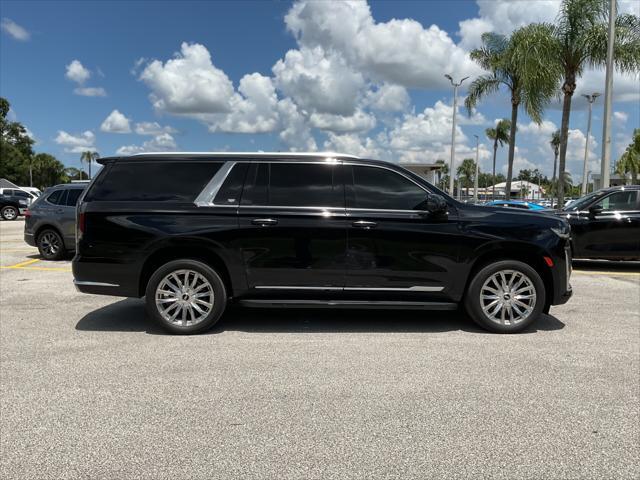 used 2022 Cadillac Escalade ESV car, priced at $49,999