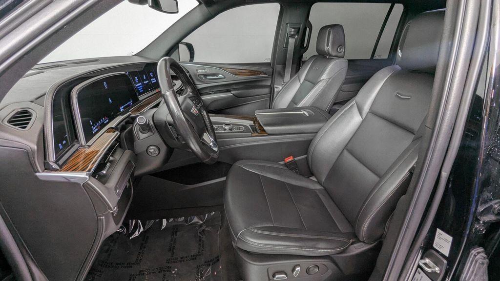 used 2022 Cadillac Escalade ESV car, priced at $48,599