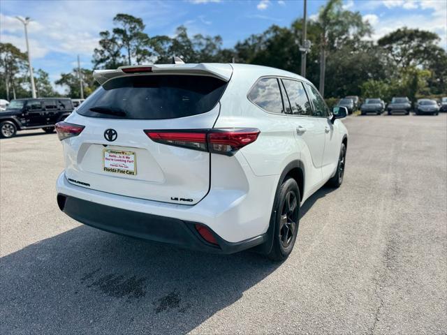 used 2022 Toyota Highlander car, priced at $27,999