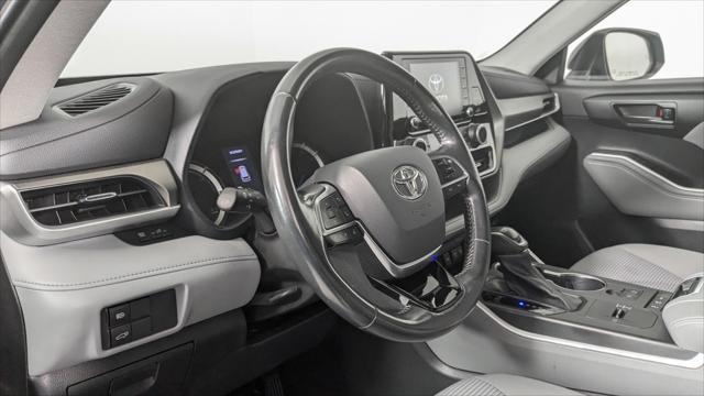 used 2021 Toyota Highlander Hybrid car, priced at $26,799