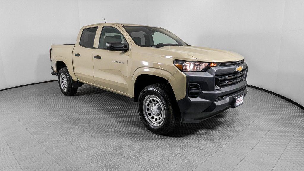used 2024 Chevrolet Colorado car, priced at $26,499
