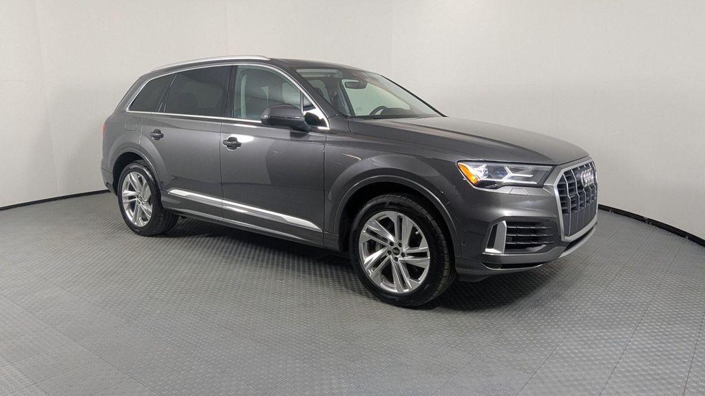used 2022 Audi Q7 car, priced at $32,699