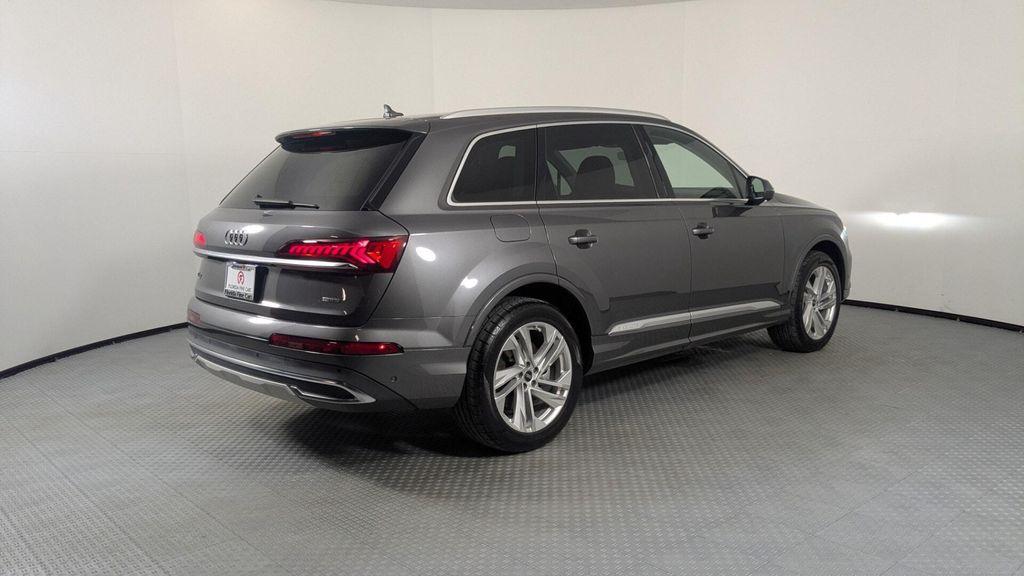 used 2022 Audi Q7 car, priced at $32,699
