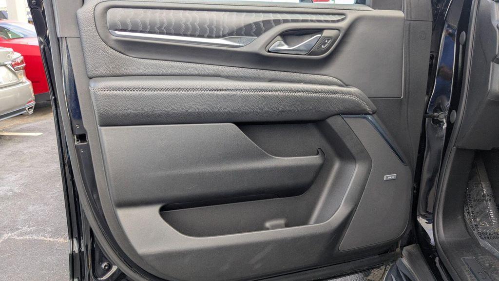 used 2023 GMC Yukon XL car, priced at $52,999