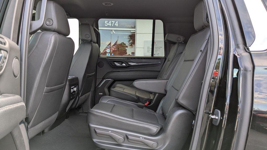 used 2023 GMC Yukon XL car, priced at $52,999