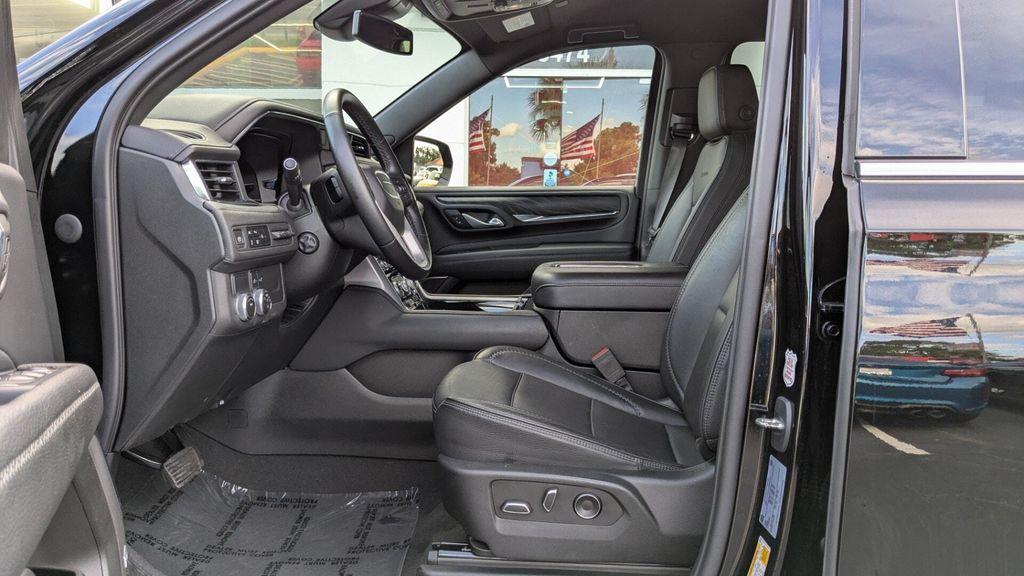 used 2023 GMC Yukon XL car, priced at $52,999