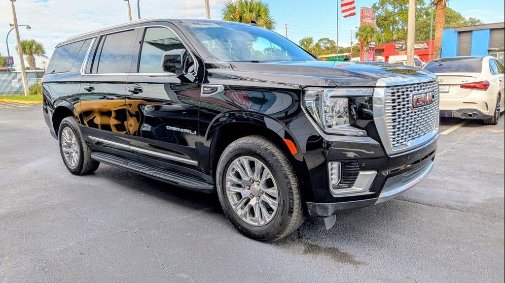 used 2023 GMC Yukon XL car, priced at $52,999