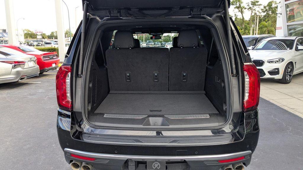 used 2023 GMC Yukon XL car, priced at $52,999