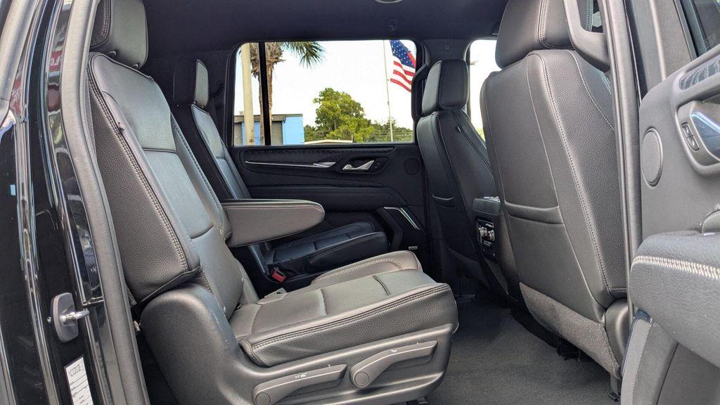 used 2023 GMC Yukon XL car, priced at $52,999