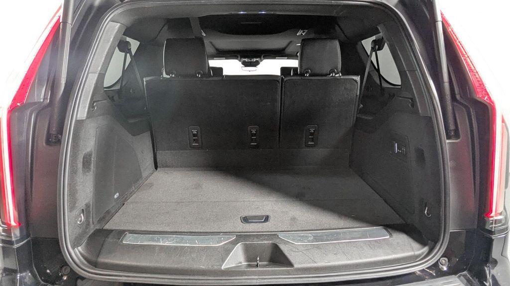 used 2021 Cadillac Escalade ESV car, priced at $42,499