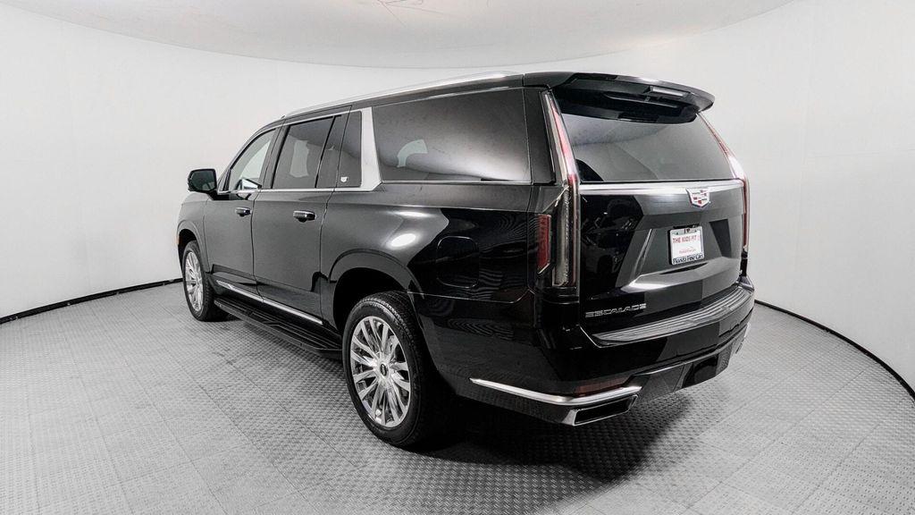 used 2021 Cadillac Escalade ESV car, priced at $42,499