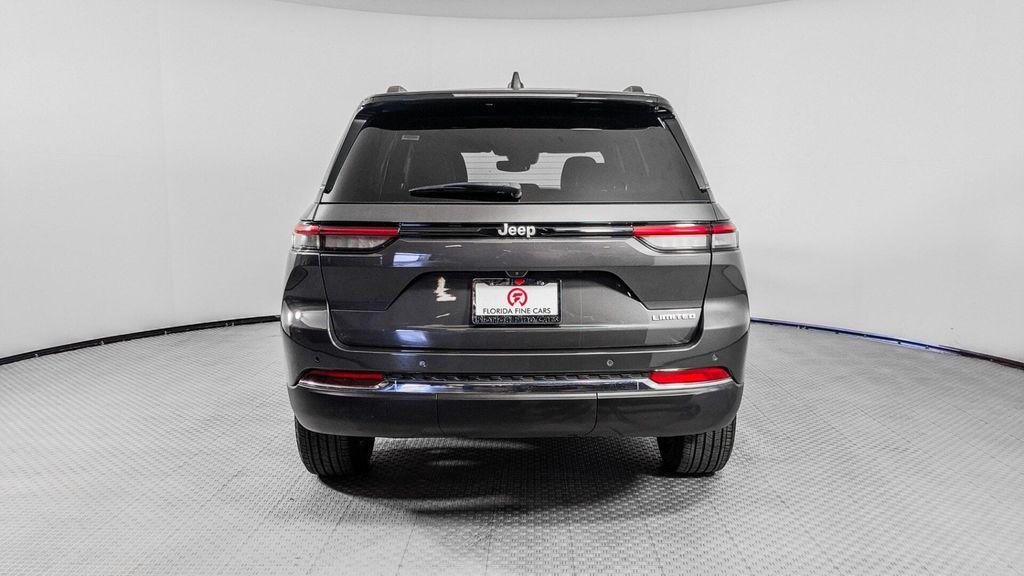 used 2024 Jeep Grand Cherokee car, priced at $26,199