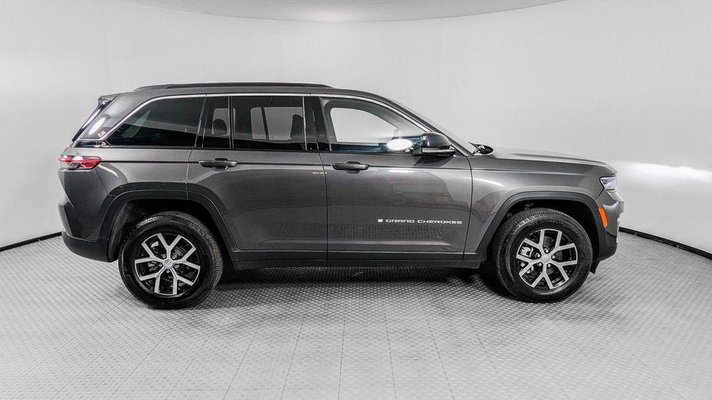used 2024 Jeep Grand Cherokee car, priced at $26,199