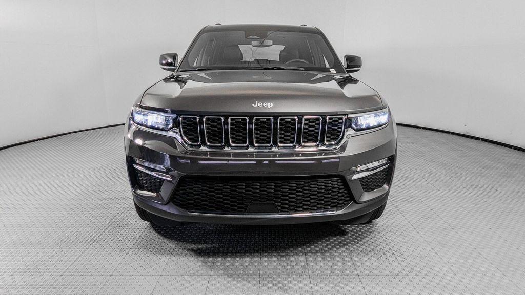 used 2024 Jeep Grand Cherokee car, priced at $26,199