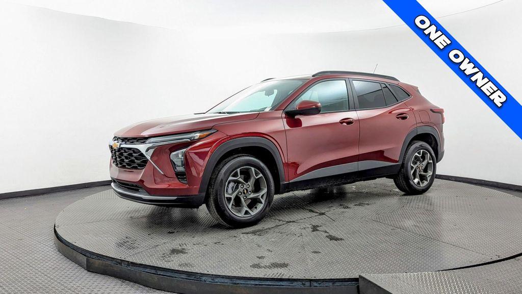 used 2025 Chevrolet Trax car, priced at $19,399