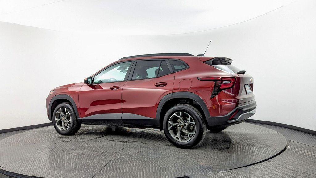 used 2025 Chevrolet Trax car, priced at $19,399