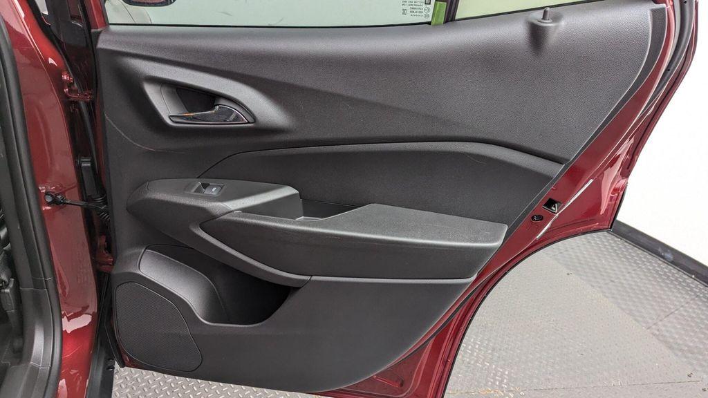 used 2025 Chevrolet Trax car, priced at $19,399