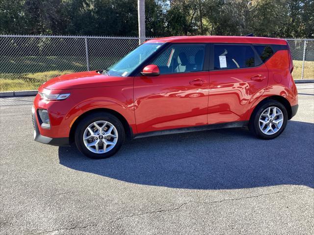 used 2022 Kia Soul car, priced at $14,489