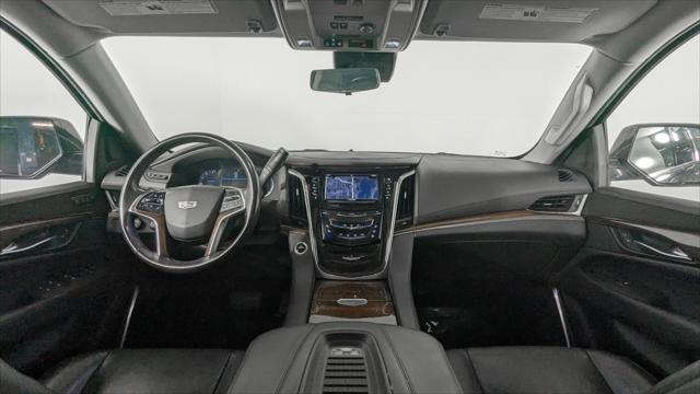 used 2020 Cadillac Escalade ESV car, priced at $37,799