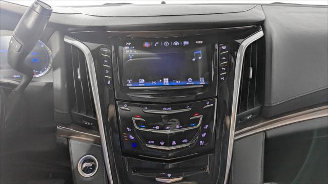 used 2020 Cadillac Escalade ESV car, priced at $37,799