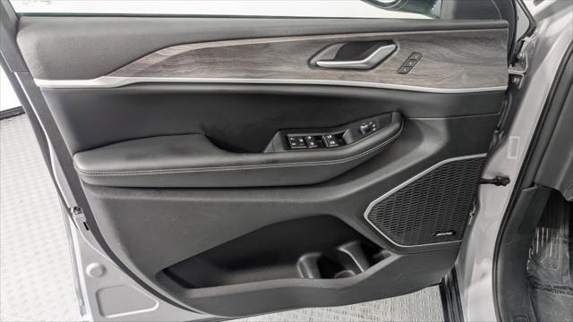 used 2023 Jeep Grand Cherokee 4xe car, priced at $25,999
