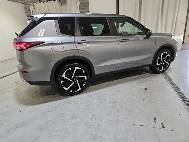 used 2023 Mitsubishi Outlander car, priced at $21,999