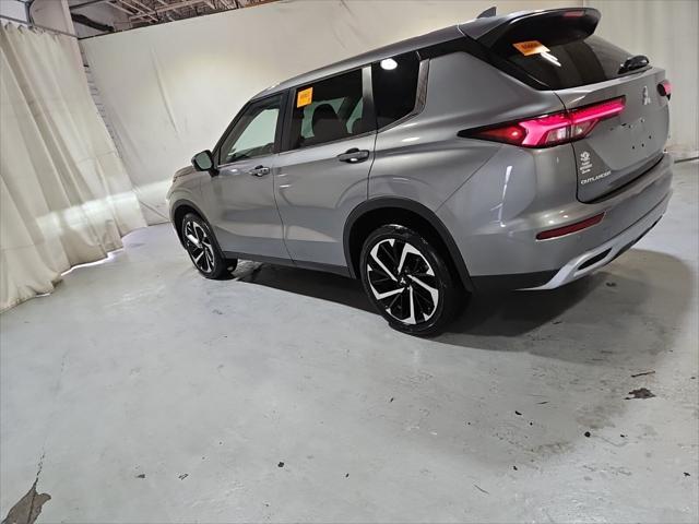 used 2023 Mitsubishi Outlander car, priced at $21,999
