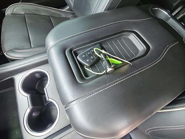 used 2021 GMC Yukon car, priced at $39,999
