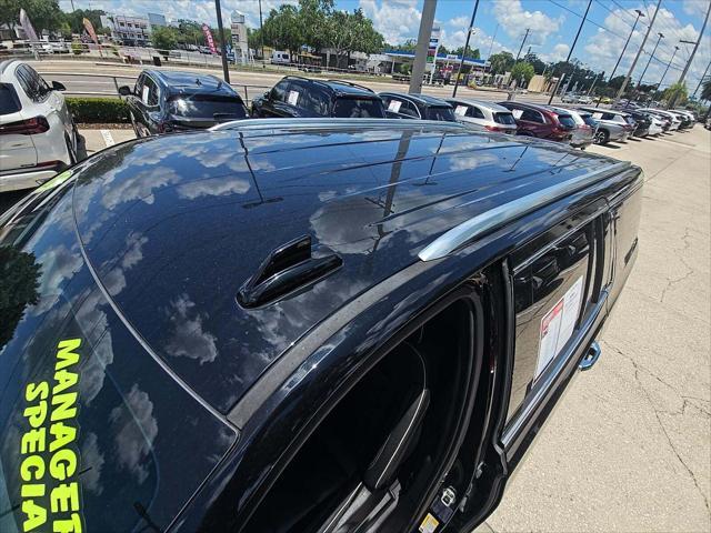 used 2021 GMC Yukon car, priced at $39,999