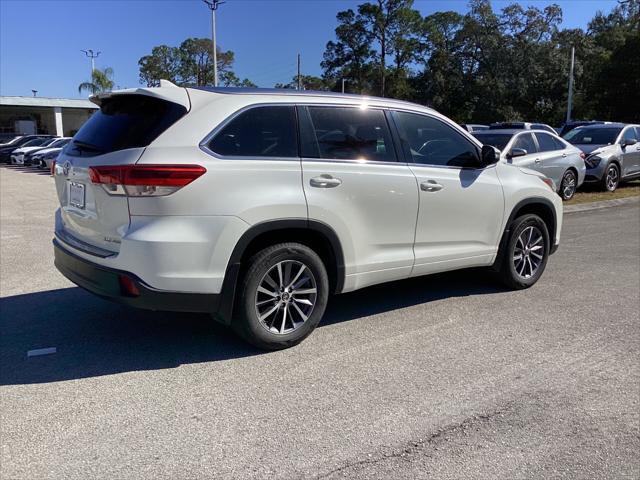 used 2018 Toyota Highlander car, priced at $19,994