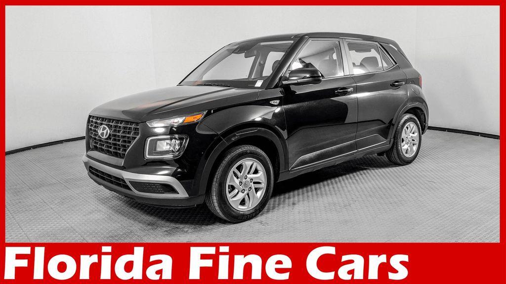 used 2022 Hyundai Venue car, priced at $12,899